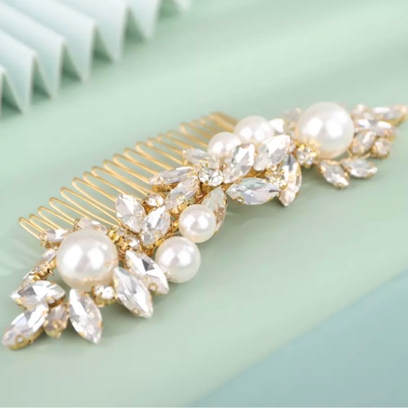 Bridal Hair Gold Comb | Large Accent Pieces | Gold Hair Comb - Picture 4 of 4